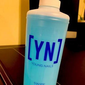 Young Nails swipe